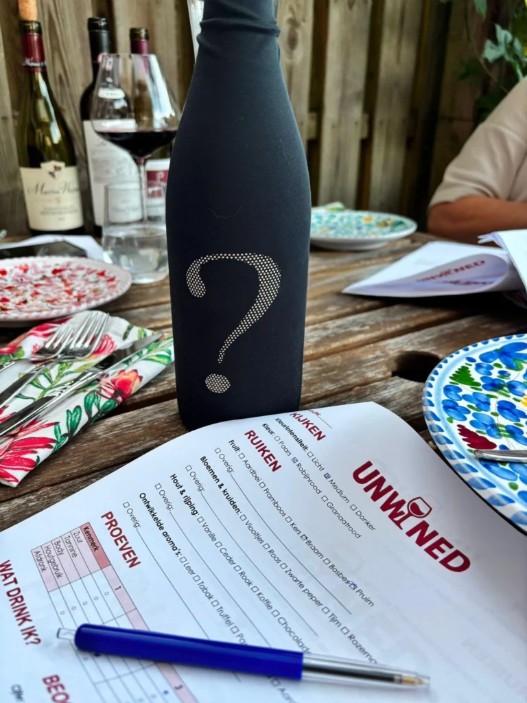 Instagram post from unwined_nl. This post is in position 3.